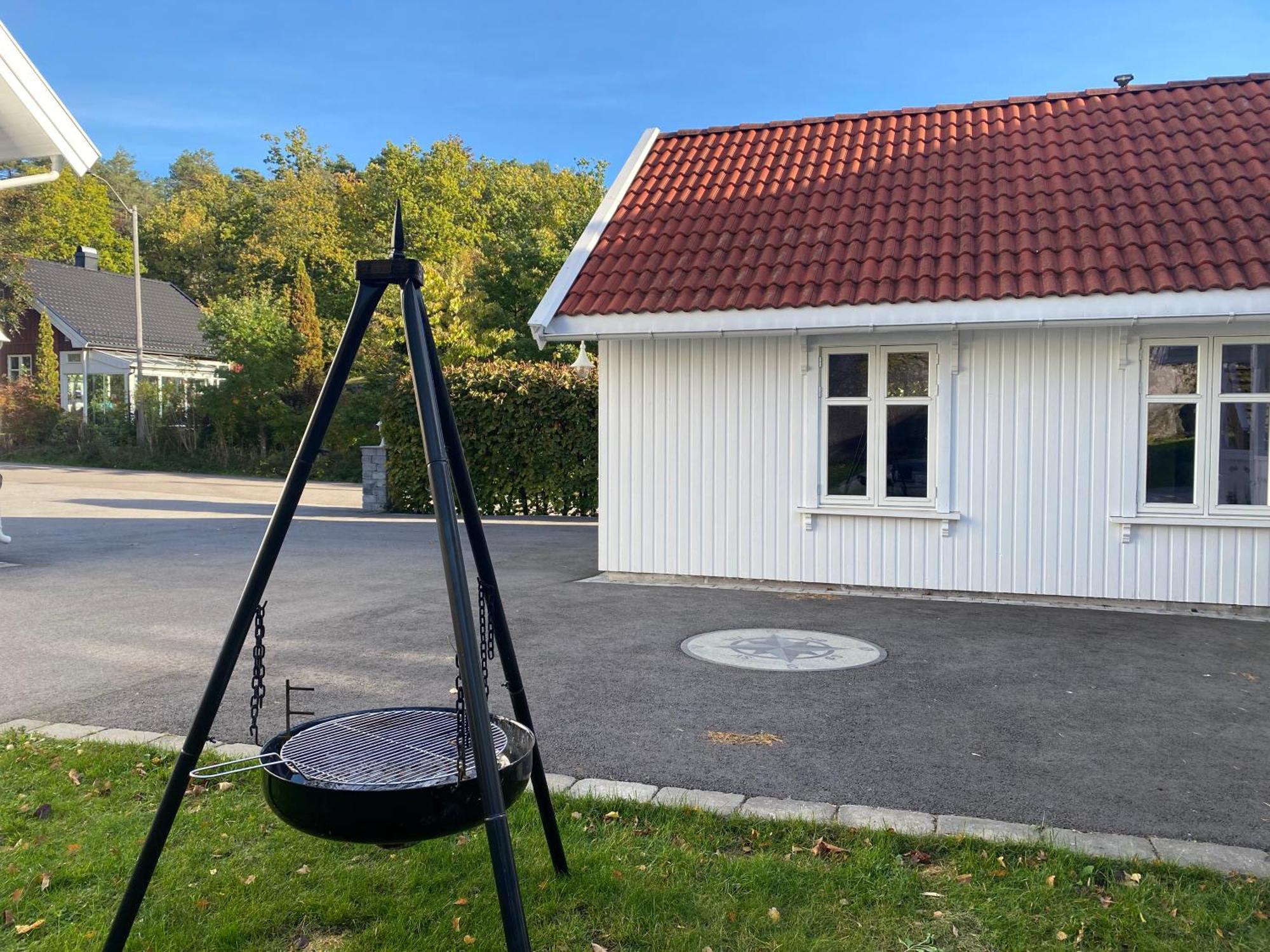 Guesthouse Suite At Ranvik Near City Center- Parking Available Sandefjord Eksteriør bilde